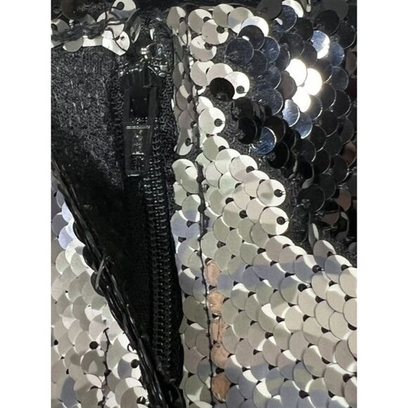 Free People Camo Reversible-Sequin Mini Skirt Black Gray-Green Size 0 NWT - Picture 6 of 9